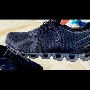 Swiss engineering sneakears bc